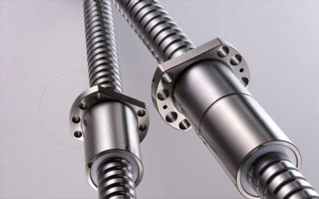 如何选择滚珠丝杠的精度？